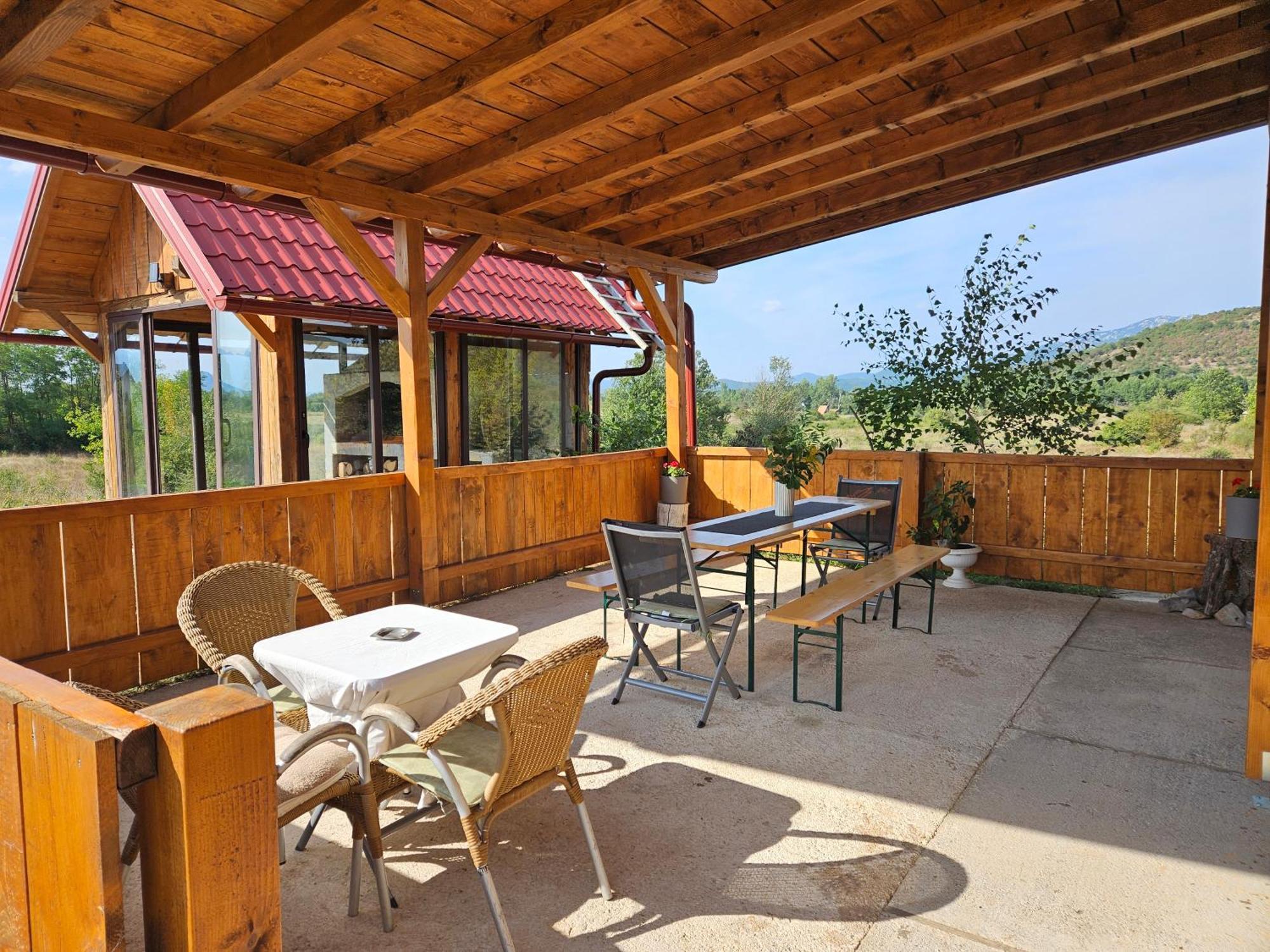 Villa Ruralna Kuca Za Odmor Lika Lovinac  Exterior foto